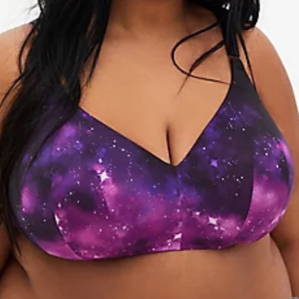 Torrid Dream Wire-Free Bra in Space Purple Print, Sz 42C NWT